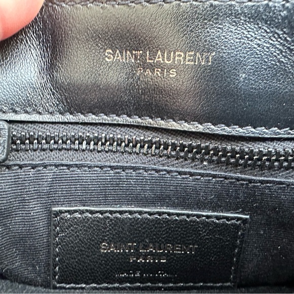 YSL LOULOU TOY - Picture 11 of 11